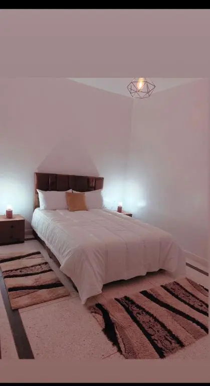 Deluxe Double room (full double bed)