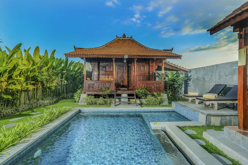 Villa with balcony