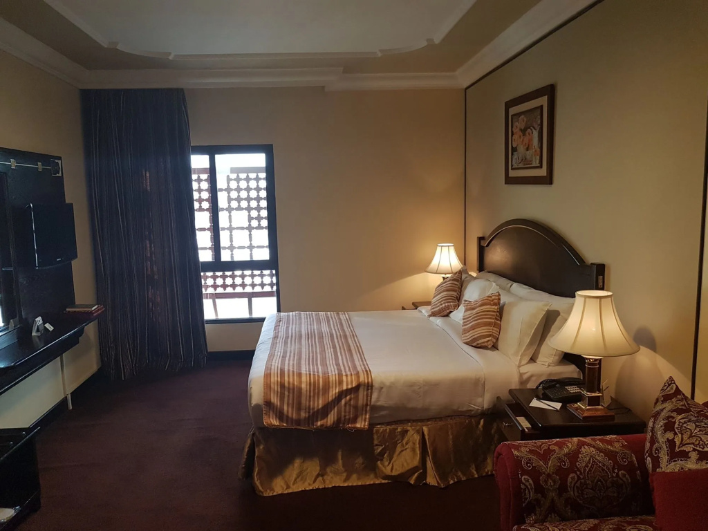 Taiba Suites Madinah - фото 5
