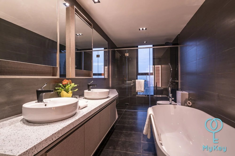 Отель Expressionz Professional Suites By MyKey Global в Куала-Лумпуре