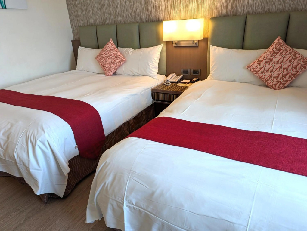 Отель Lishiuan International Hotel в Хуалянь