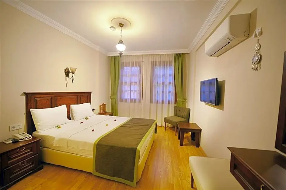 Deluxe Family room