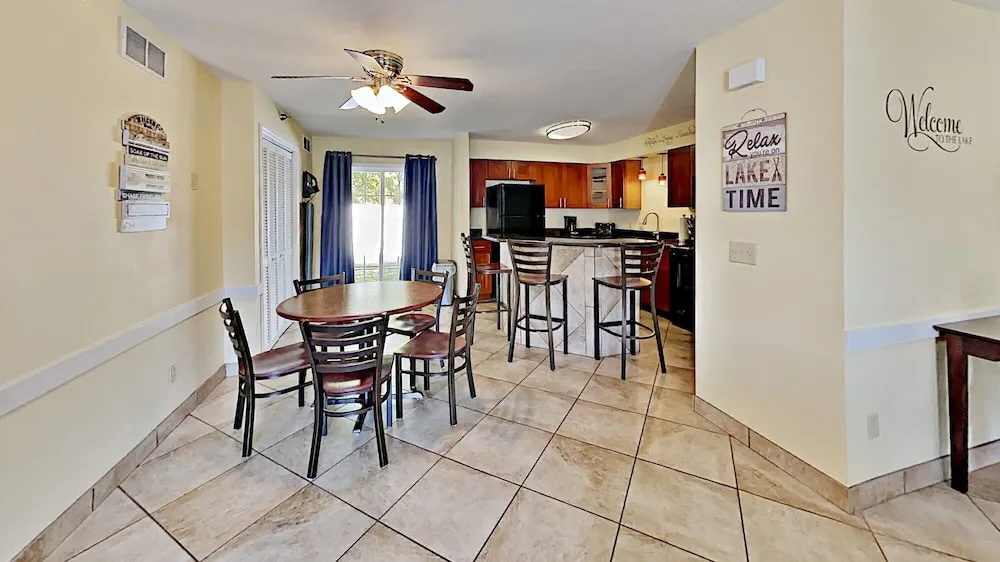 Put-in-Bay Condos - Chambres