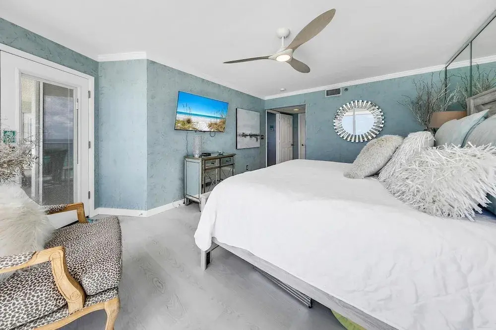 Номер Standard с балконом в Long Beach Resort 1-904