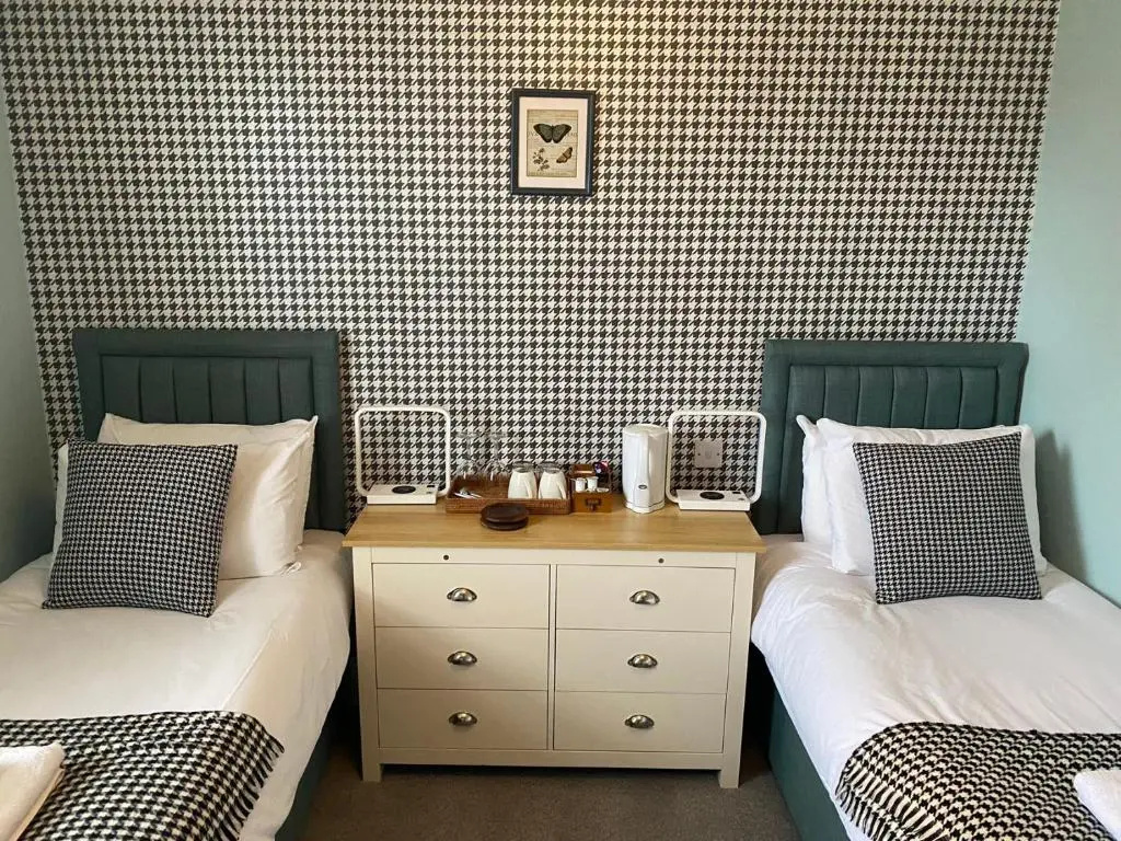 Standard Double room (twin beds)