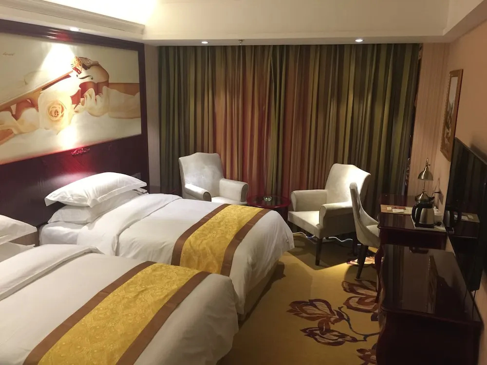 Deluxe Double room (twin beds)