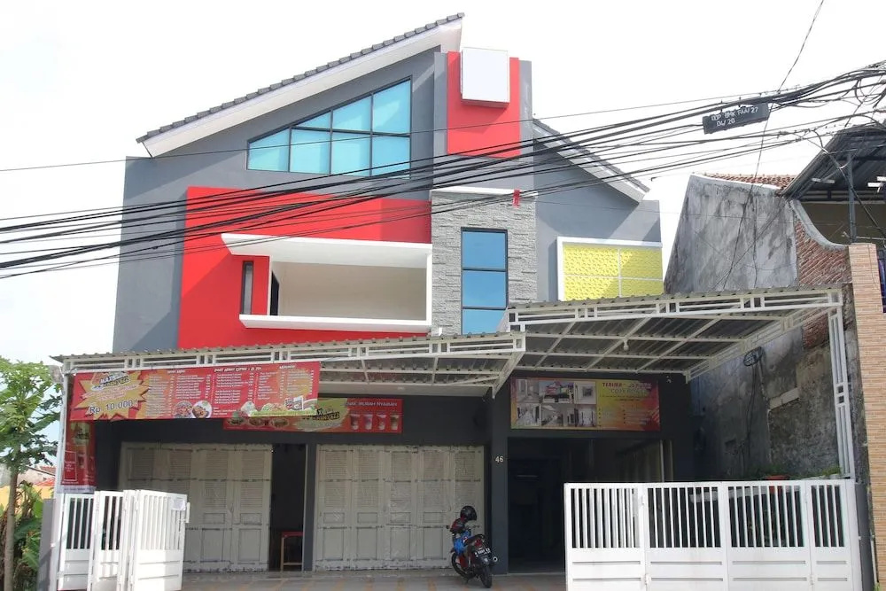 Airy Eco Syariah Bulusan Selatan Raya 46 Semarang