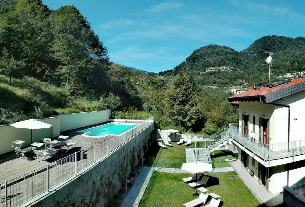 We Lake Como by Rent all Como