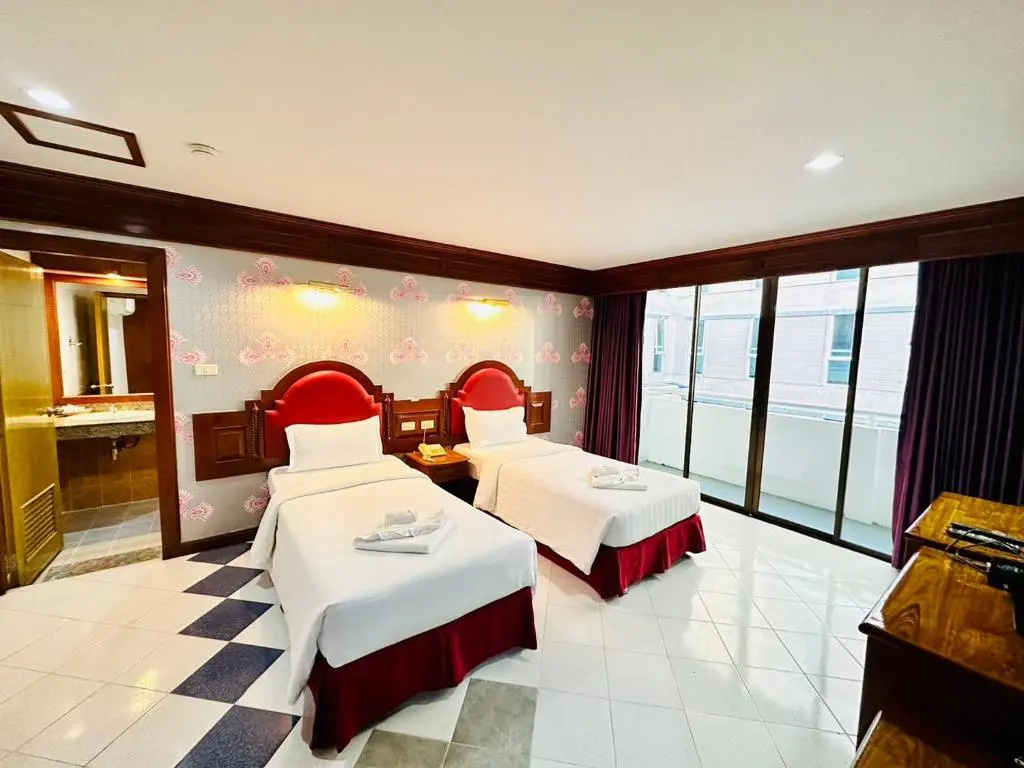 Superior Double room (full double bed)