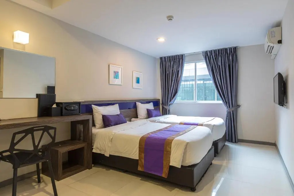Deluxe Double room (twin beds)
