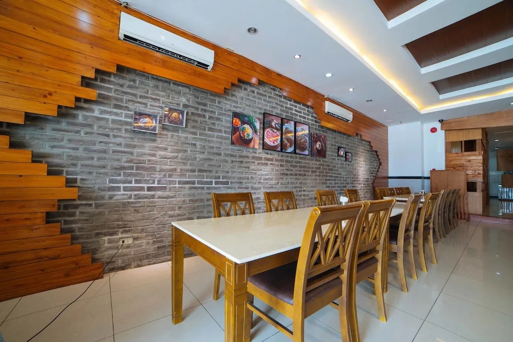 RedDoorz Premium @ Korea Town Angeles City - фото 15