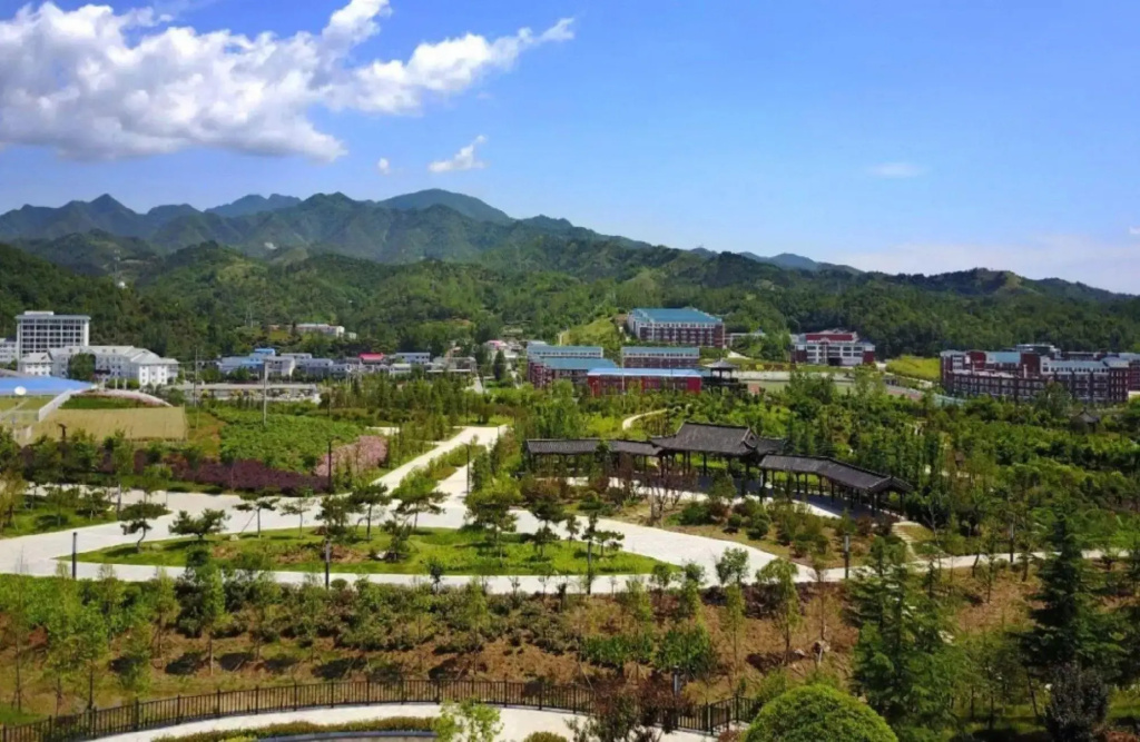 Tianhong Yayue Hotel