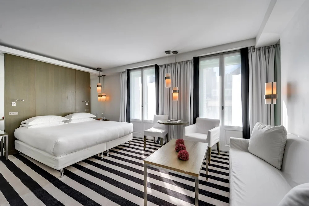 Hotel Le A 85