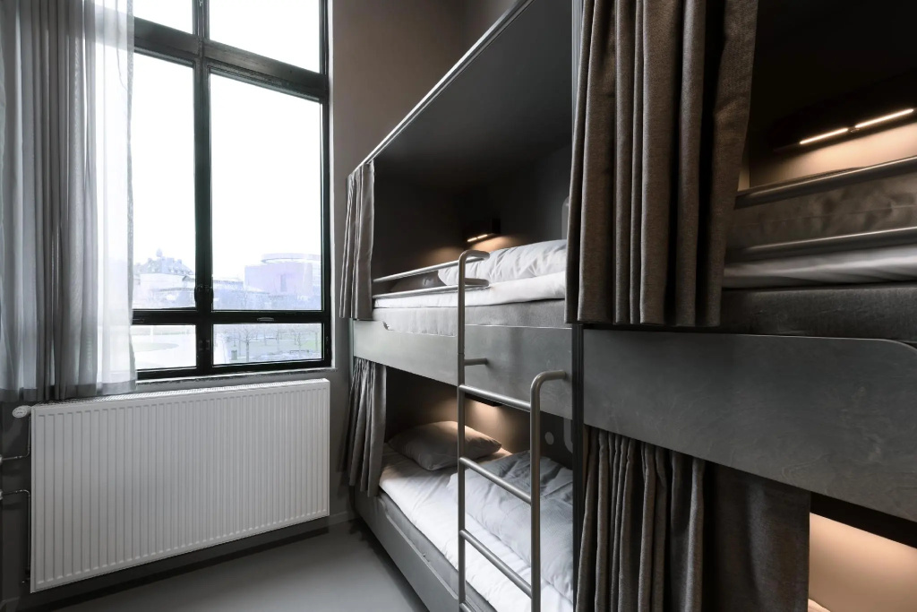 Bed in Dorm