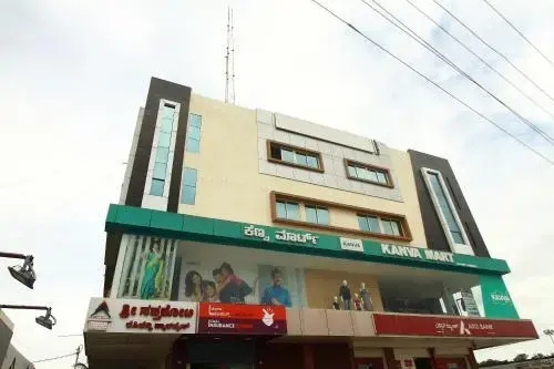 Shree Sapthakoti Residency Parraadise Lodge By OYO Rooms