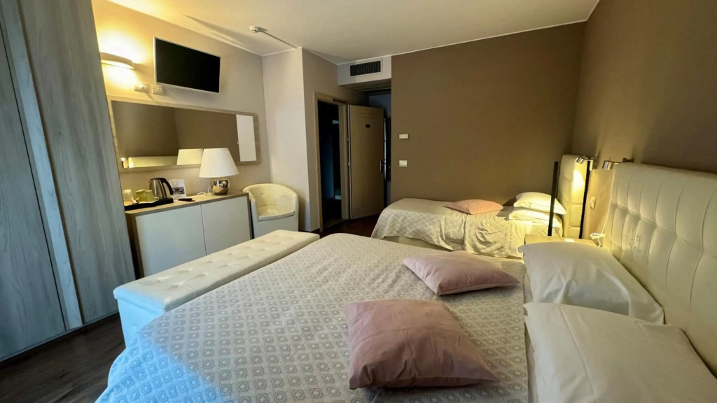 Hotel photo 27