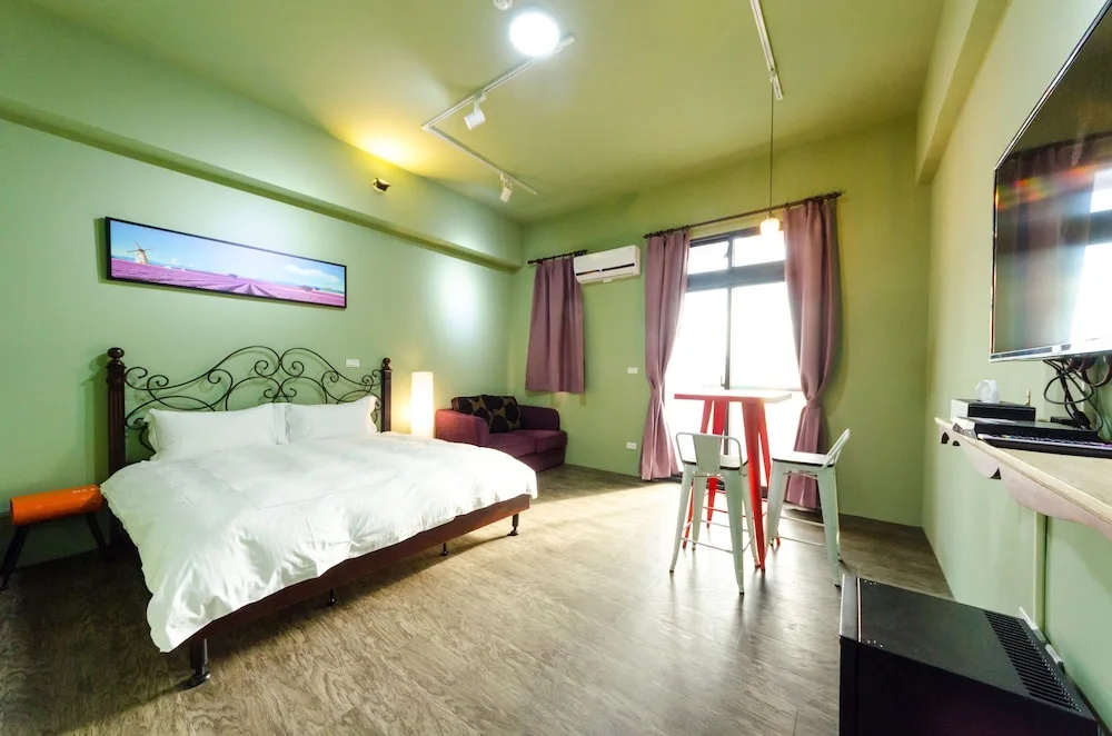 Comfort room