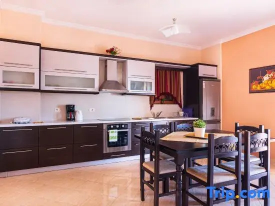 Great Alexander Suites - Chambres