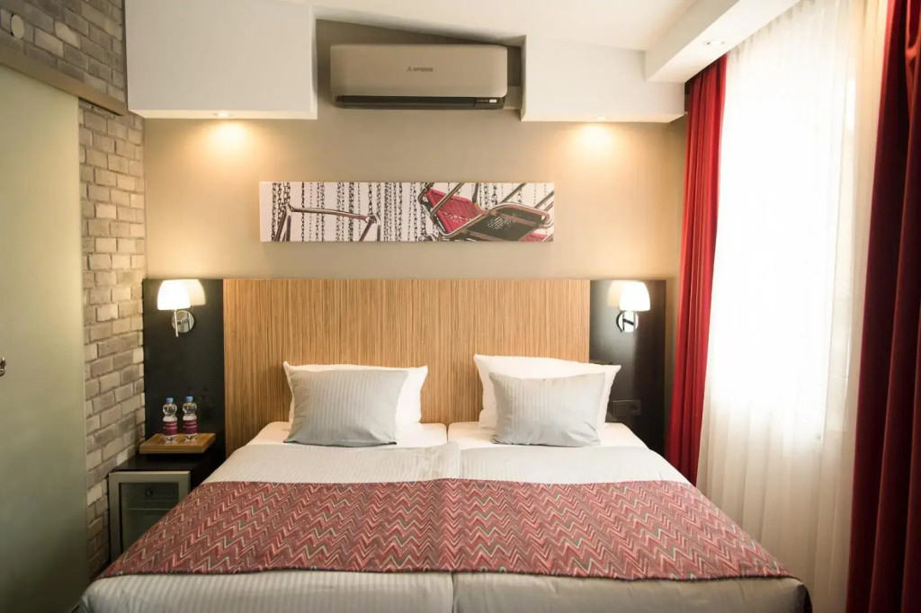 Hotel photo 25