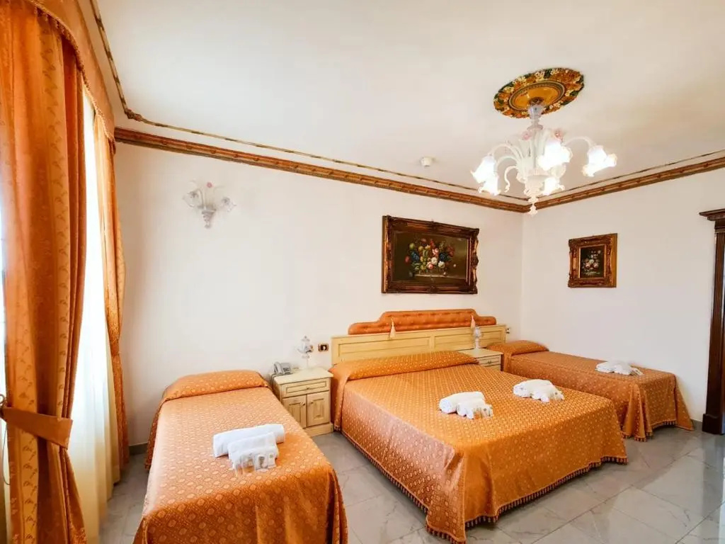 Euro Hotel Iglesias - Chambres