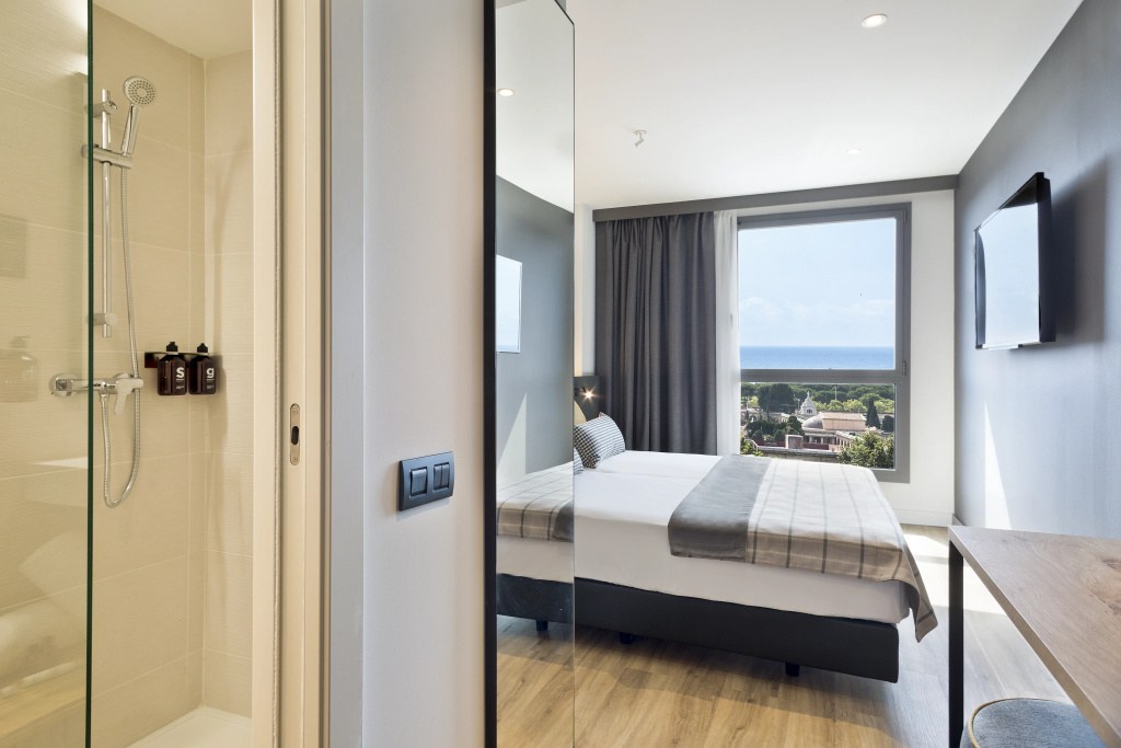 Hotel photo 11