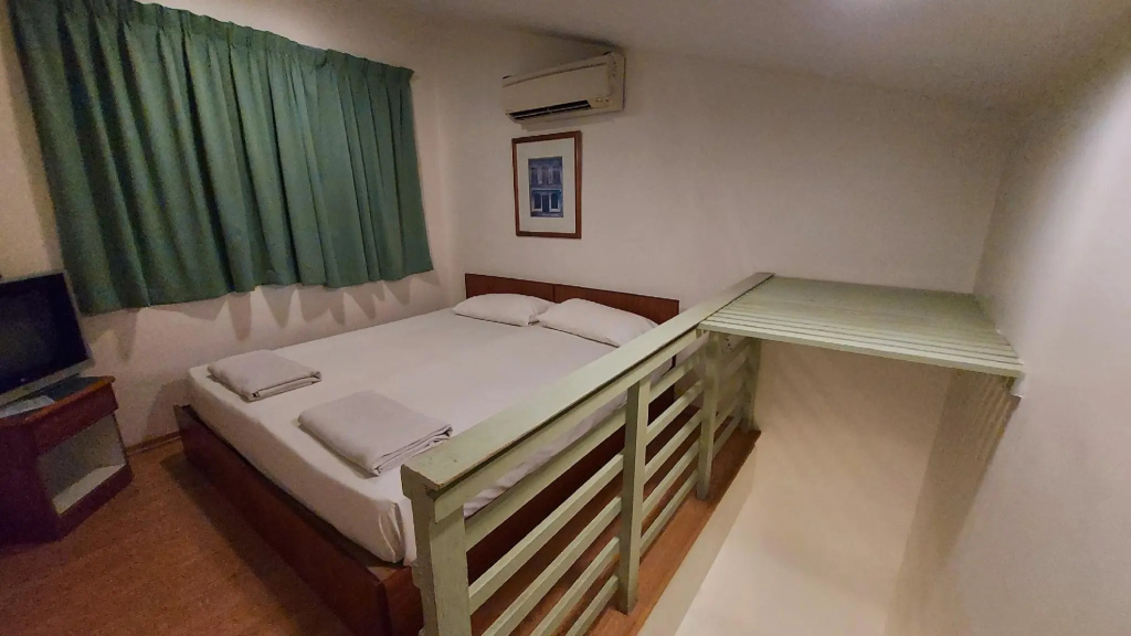 Standard Quadruple Duplex room