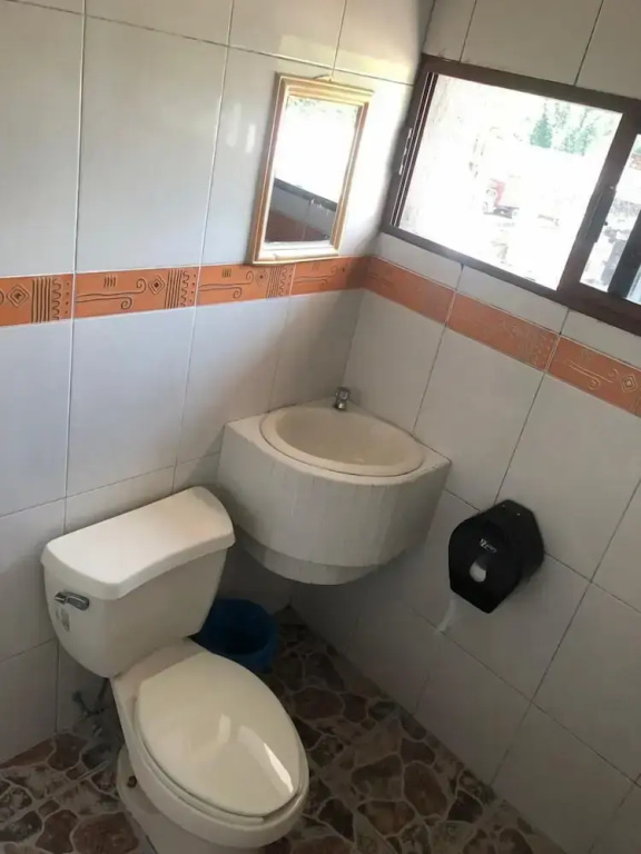 Comfort room