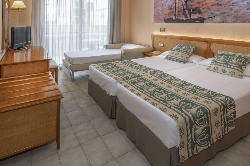 Hotel GHT Oasis Tossa & Spa - фото 4