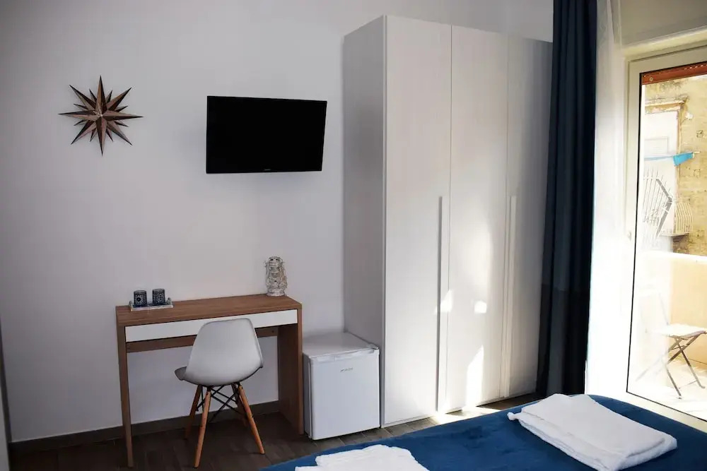 Двухместный номер Comfort с видом на город двуспальная кровать в Neapolis Pie