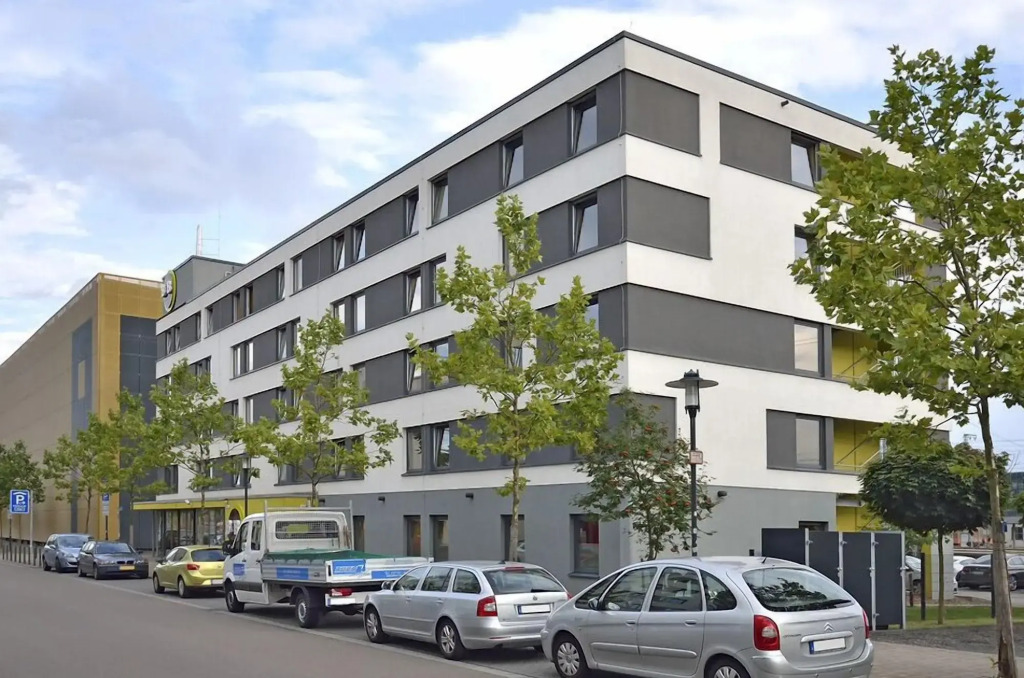 Image 1