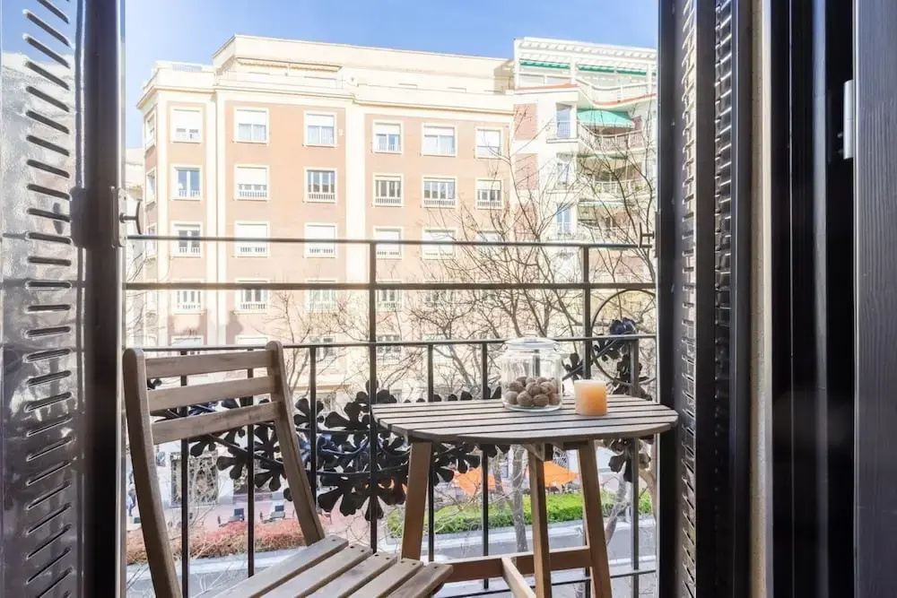 Sevilla - 4 Bedrooms in Trafalgar