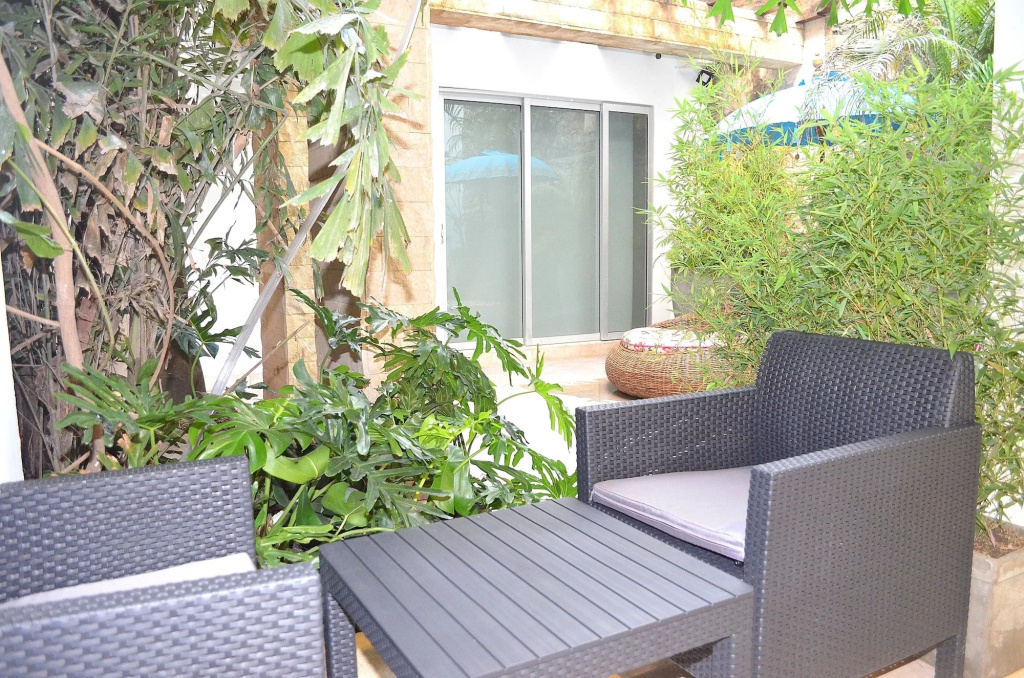 Balcony & Terrace
