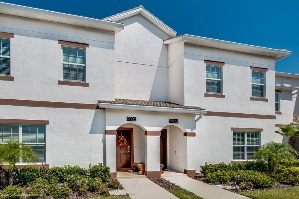 High End Champions Gate Golf Course 4 Bedroom Townhouse by RedAwning