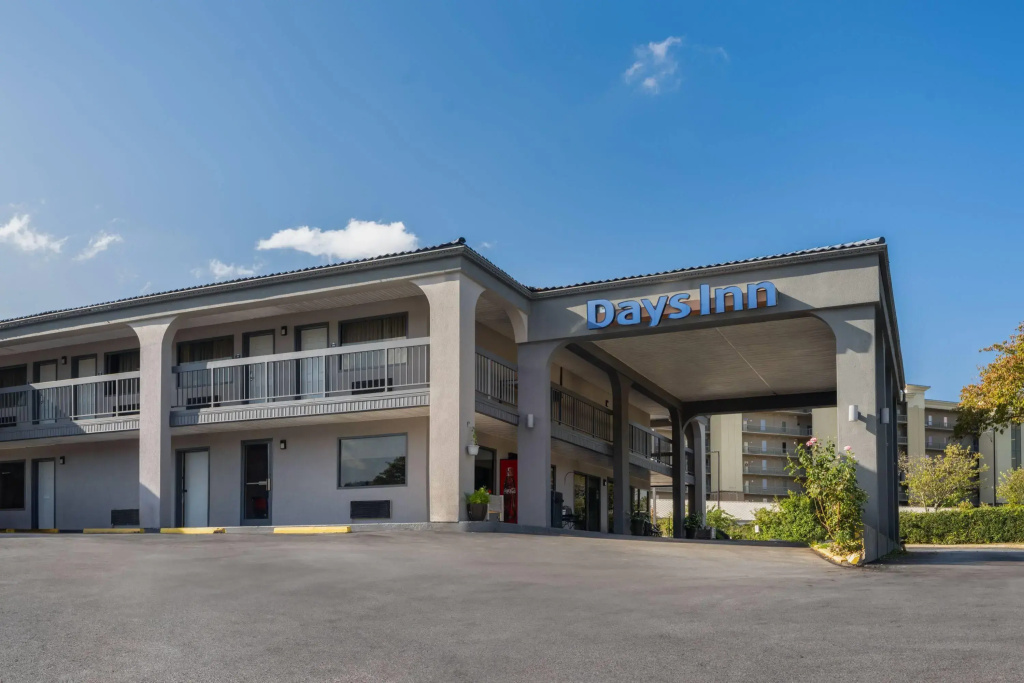Days Inn by Wyndham Anderson