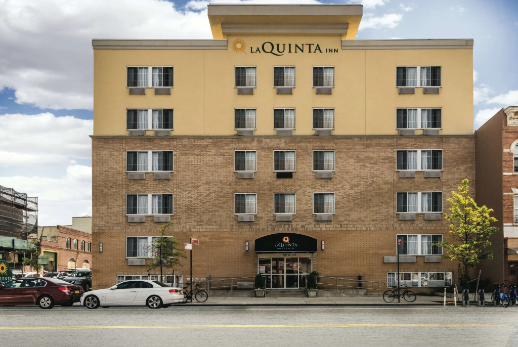 La Quinta Inn & Suites by Wyndham Brooklyn Downtown — фото