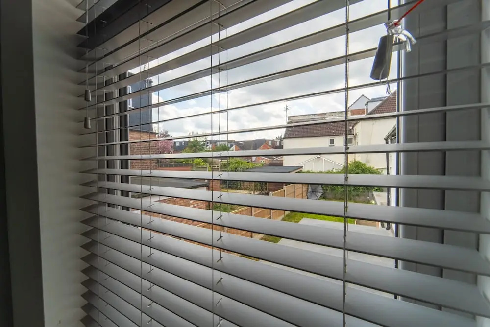 76 Bournbrook Road Equipped Studios Near QE