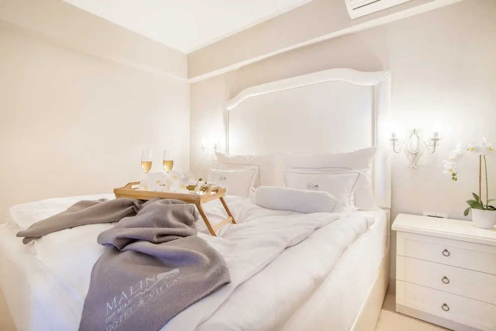 Suite with balcony