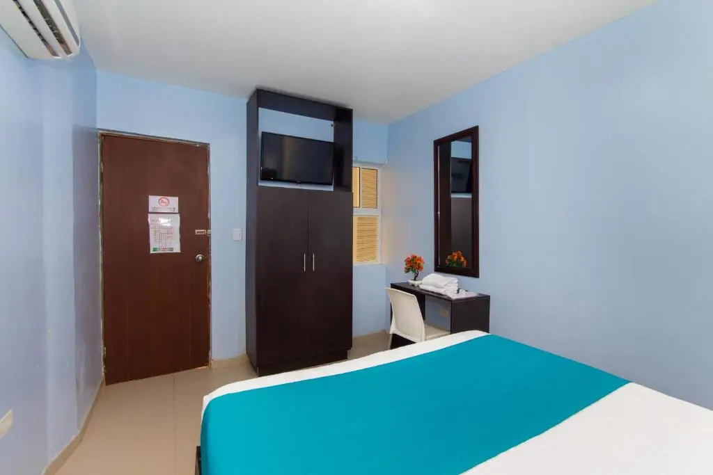 Hotel Azuan Suites By Geh Suites - Chambres