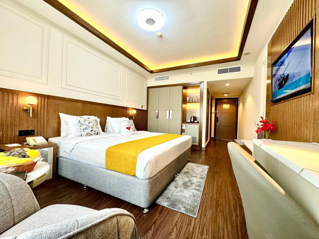 Fortune Plaza Hotel 6