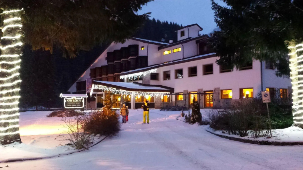 Hotel photo 43