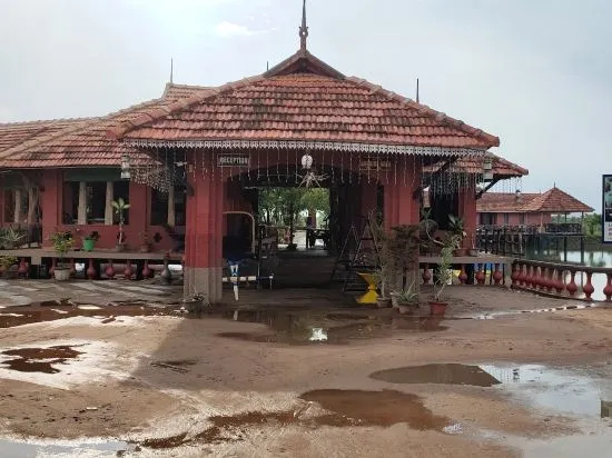 Velankanni Lake Resort - Général