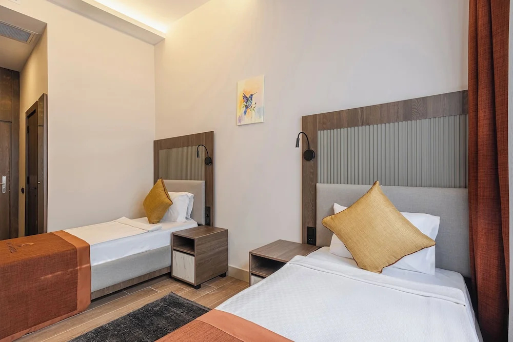 Standard room with city view