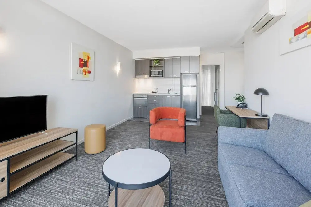 2 Bedrooms Apartment with balcony
