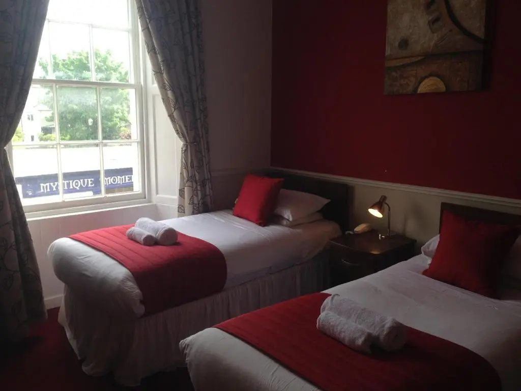 Aberdour Hotel & Stables Rooms - Chambres