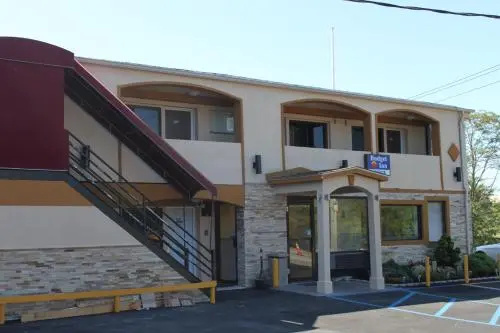 Budget Inn