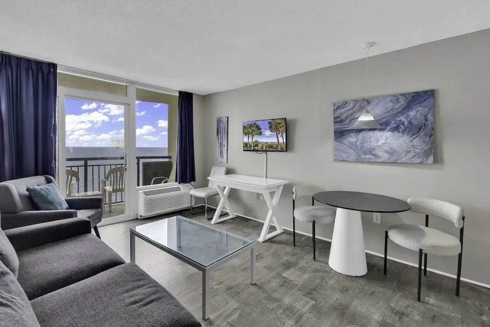 Premier room