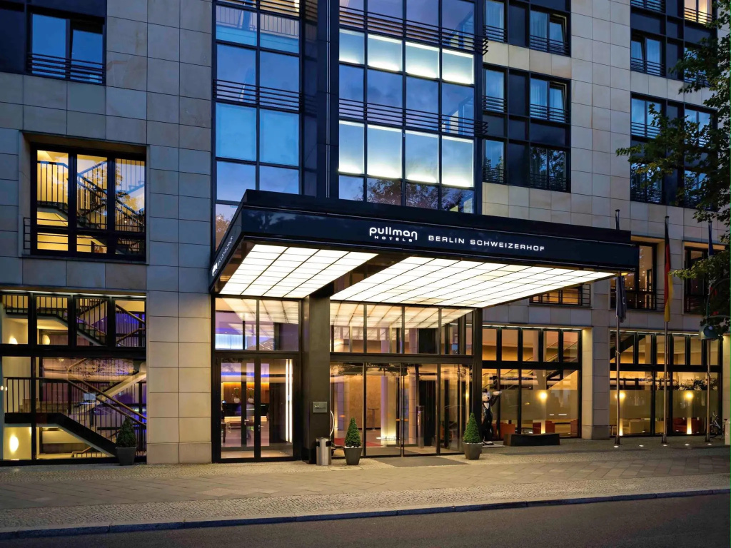 Pullman Berlin Schweizerhof — фото