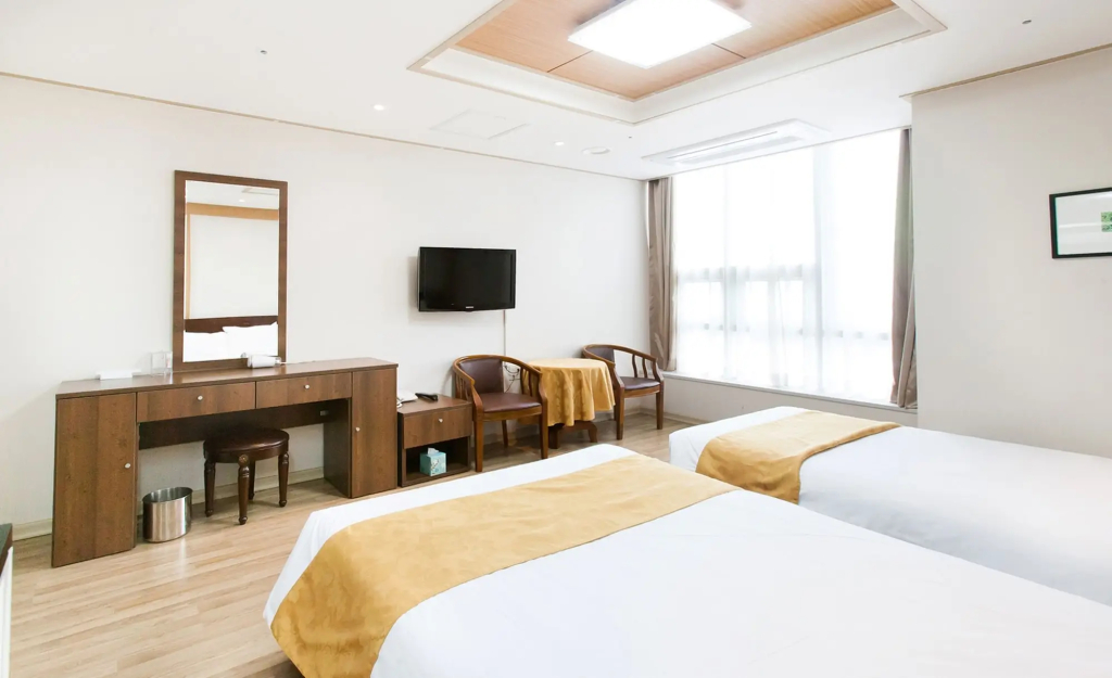 The Hotel Yeong Jong - фото 6