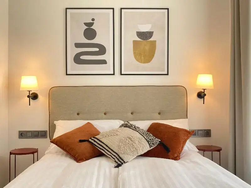 2 Bedrooms Deluxe Apartment
