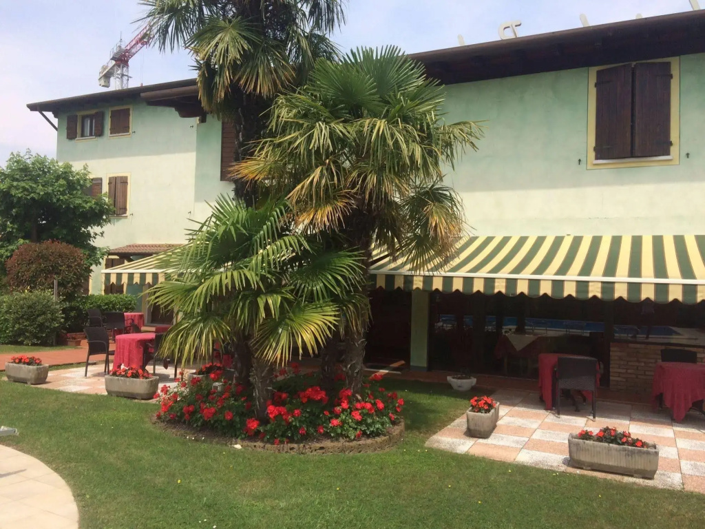 Hotel photo 8
